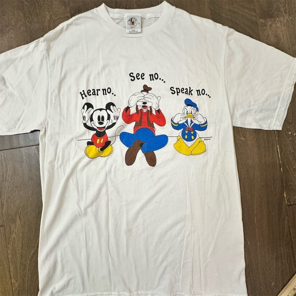 Vintage 90s Disney T-Shirt Mickey Goofy Donald Hear No See No Speak‎ No L